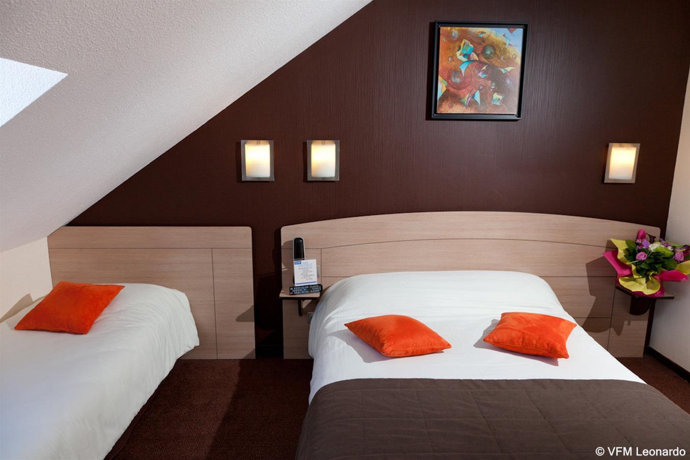 Kyriad Niort-Espace Mendesfrance Zewnętrze zdjęcie
