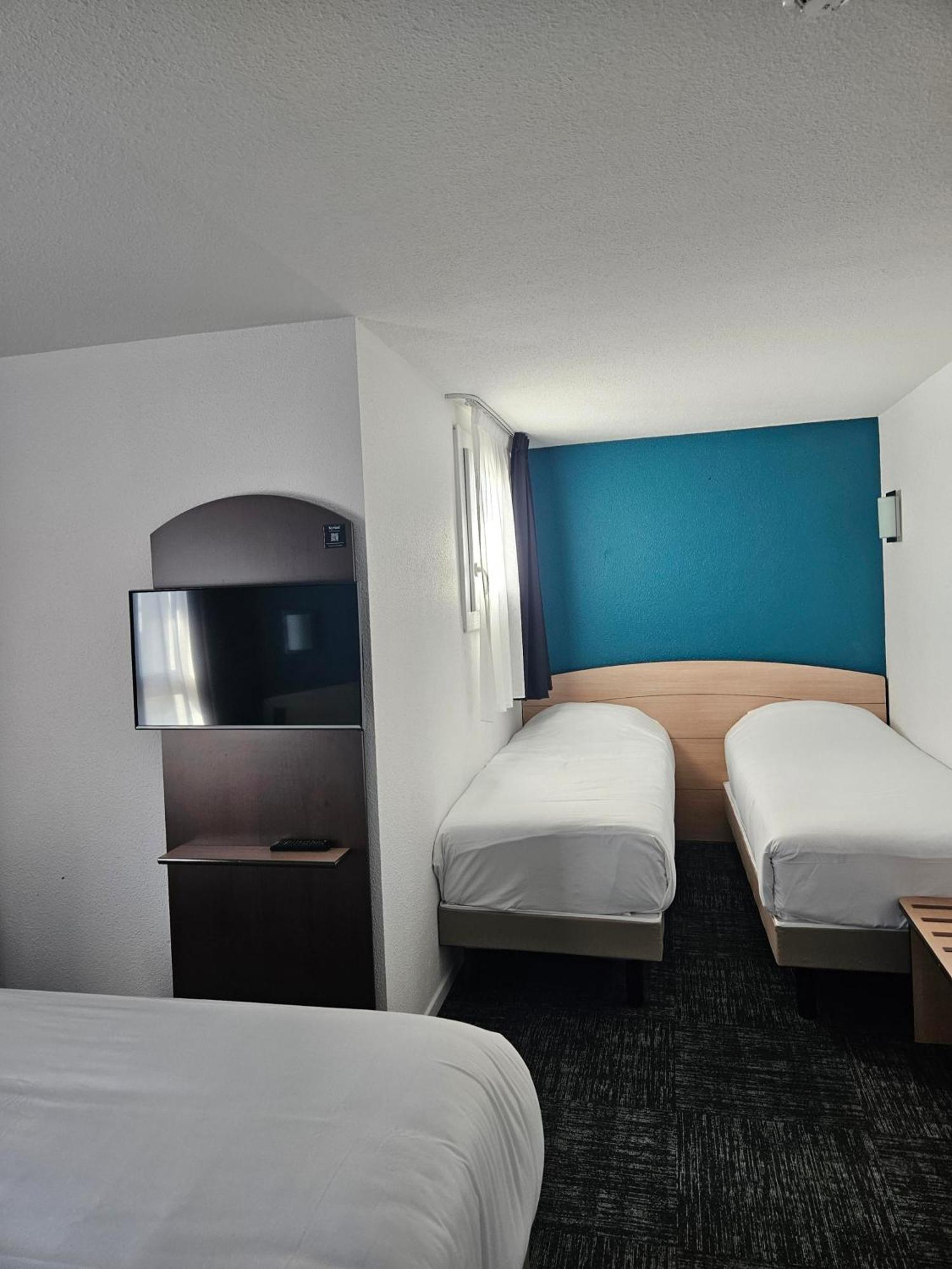 Kyriad Niort-Espace Mendesfrance Zewnętrze zdjęcie